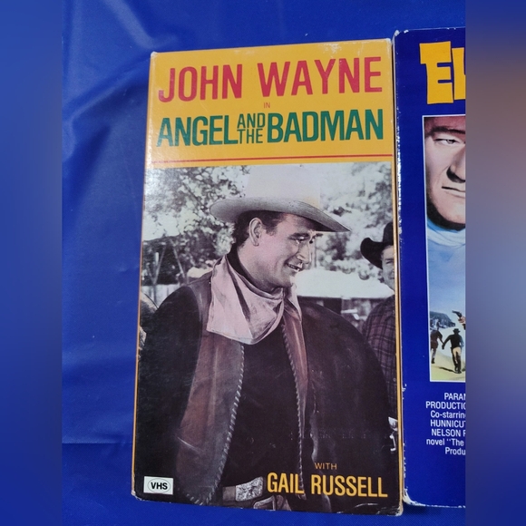 Classic John Wayne VHS - Picture 2 of 8